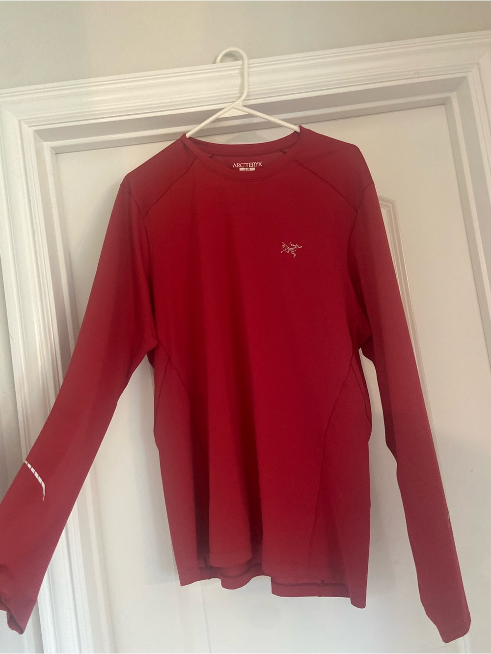 Arc'teryx Motus LS Crew